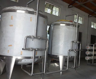 Do equipamento puro industrial do tratamento da água do alimento tanques de água de aço inoxidável para a planta da bebida