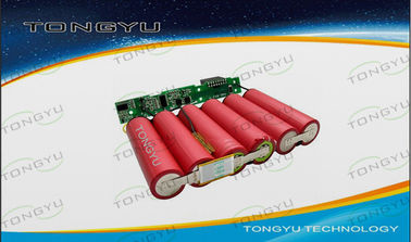 As baterias ultra-sônicas 11.1V 5200mAh do equipamento médico do detector da falha jejuam carregando